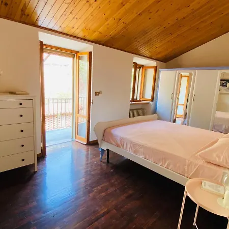 La Casa Della Rocca - Monferratohome Apartmán