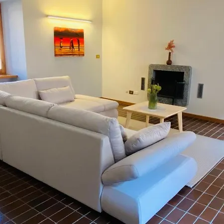 La Casa Della Rocca - Monferratohome Apartmán